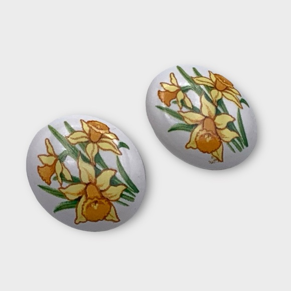 Vintage Ceramic Transfer Yellow Tulip Oval Pierced Earrings - Picture 2 of 10